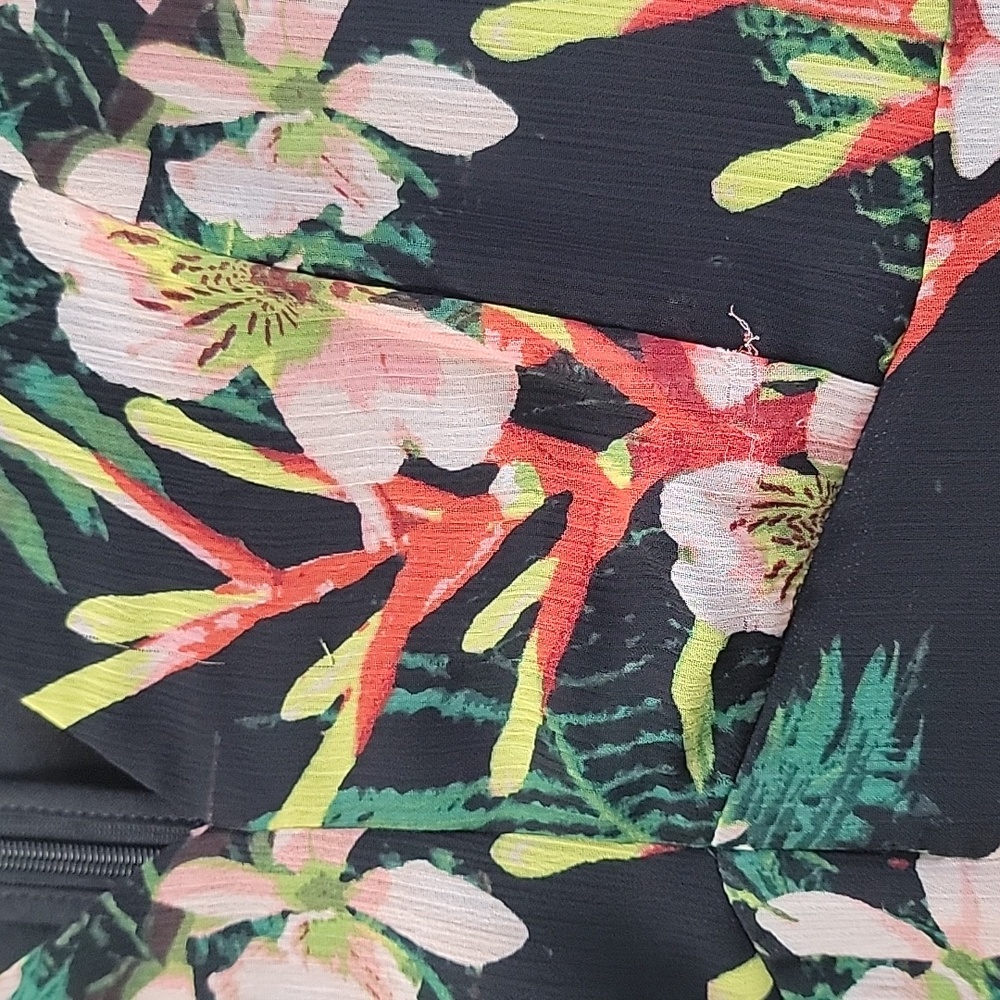 Tommy Hilfiger Dress 10 - Picture 14 of 16